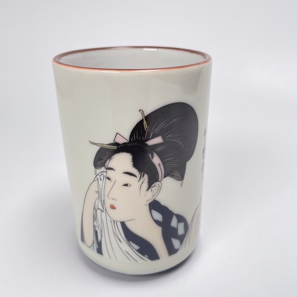 Japanese Tea Cup with Japanese Lady in Kimono - Picture 2 of 6